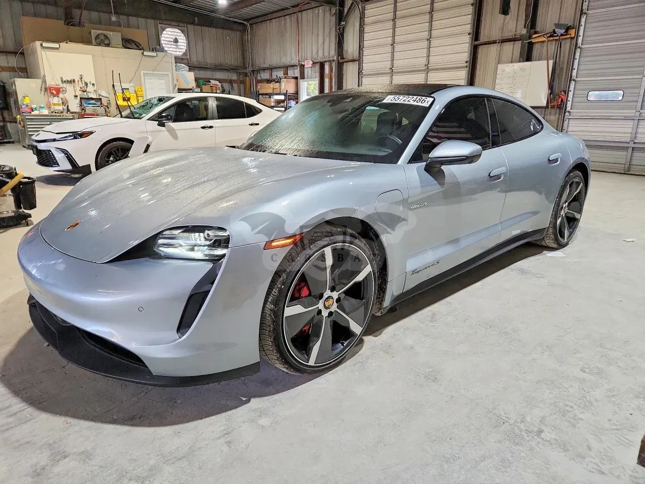Porsche Taycan 2021