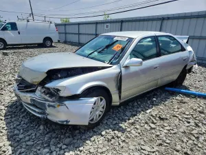 Toyota Camry 3.0L 6 2001