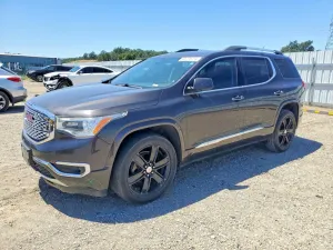GMC Acadia 3.6L 6 2017