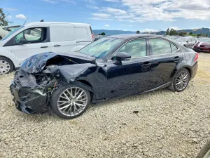 Lexus IS 2.5L 6 2015