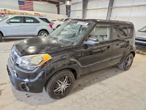 Kia Soul 2.0L 4 2012