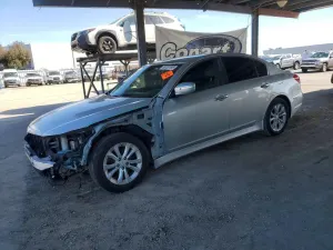 Hyundai Genesis 3.8L 6 2013