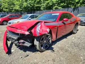 Dodge Challenger 5.7L 8 2012