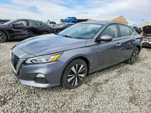 Nissan Altima 2.5L 4 2022