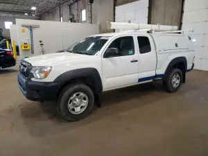 Toyota Tacoma 2.7L 4 2015