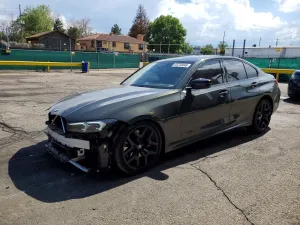 BMW 3 Series 2.0L 4 2025