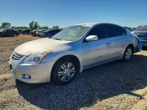 Nissan Altima 2.5L 4 2012