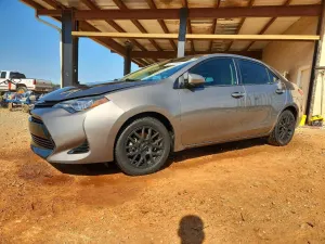 Toyota Corolla 1.8L 4 2018