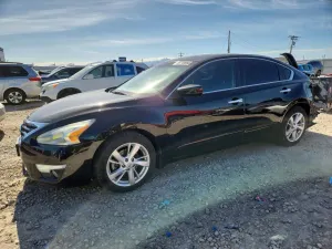 Nissan Altima 2.5L 4 2015