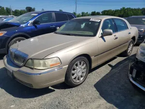 Lincoln Town Car 4.6L 8 2006