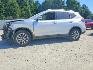Nissan Rogue 2.5L 4 2018