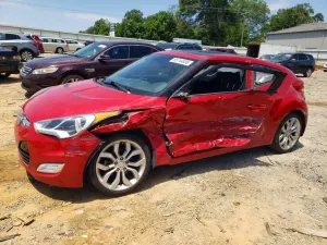Hyundai Veloster 1.6L 4 2013