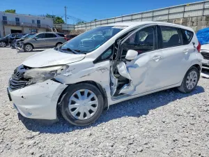 Nissan Versa 1.6L 4 2015