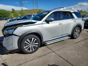 Nissan Pathfinder 3.5L 6 2022