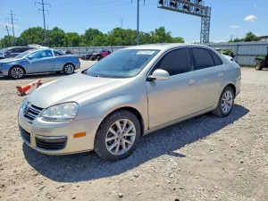 Volkswagen Jetta 2.5L 5 2010