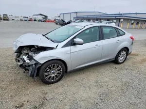 Ford Focus 2.0L 4 2012