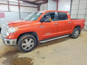 Toyota Tundra 5.7L 8 2017
