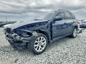 BMW X5 3.0L 6 2013