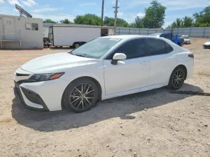 Toyota Camry 2.5L 4 2022