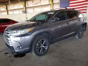 Toyota Highlander 3.5L 6 2019