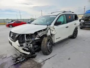 Nissan Pathfinder 3.5L 6 2019