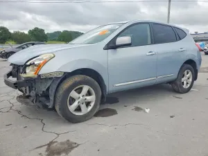Nissan Rogue 2.5L 4 2013