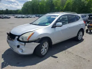 Nissan Rogue 2.5L 4 2012