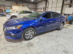 Nissan Altima 2.5L 4 2021