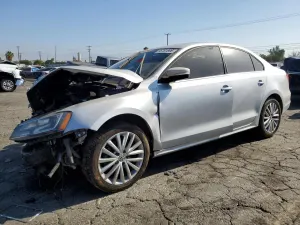 Volkswagen Jetta 1.8L 4 2015