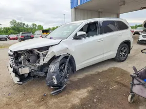 Toyota Highlander 3.5L 6 2016