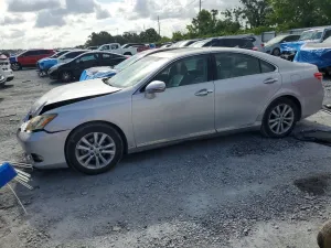 Lexus ES 3.5L 6 2011