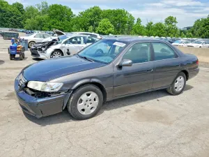Toyota Camry 2.2L 4 2000