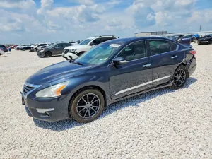 Nissan Altima 2.5L 4 2015