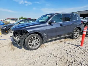 BMW X5 3.0L 6 2019