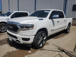 RAM 1500 5.7L 8 2020