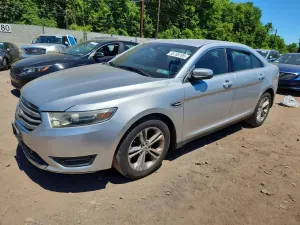 Ford Taurus 3.5L 6 2015
