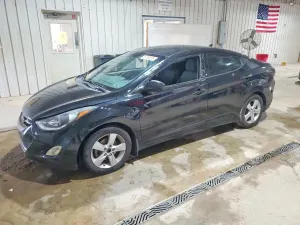 Hyundai Elantra 1.8L 4 2013