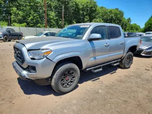 Toyota Tacoma 2.7L 4 2022