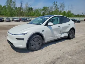 Tesla Model Y 2026