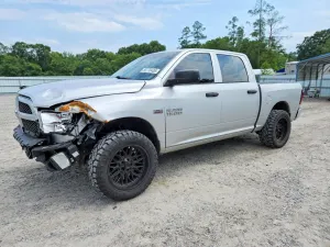 RAM 1500 5.7L 8 2016