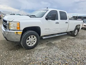 Chevrolet Silverado 1500 6.6L 8 2012