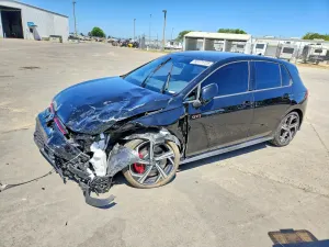Volkswagen Golf 2.0L 4 2025