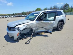 Jeep Grand Cherokee 3.6L 6 2025