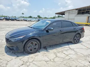 Hyundai Elantra 2.0L 4 2023