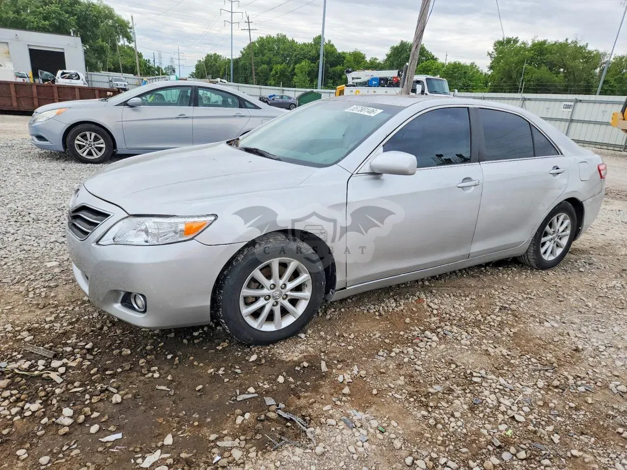 Toyota Camry 3.5L 6 2010