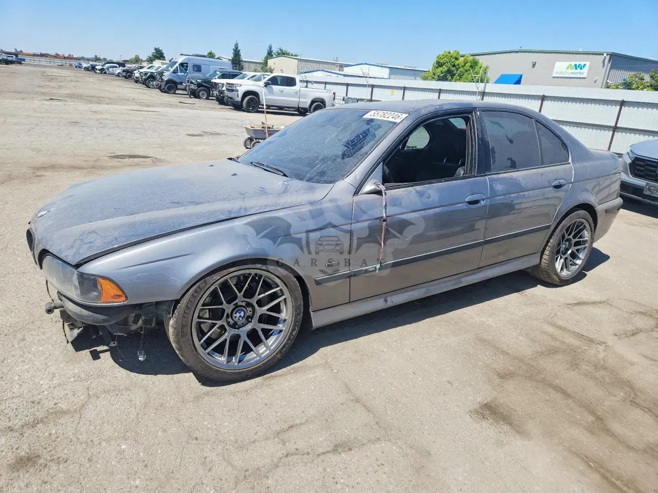BMW M5 5.0L 8 2002