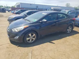 Hyundai Elantra 1.8L 4 2013