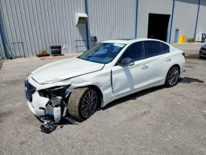 Infiniti Q50 3.0L 6 2021