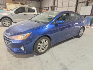 Hyundai Elantra 2.0L 4 2019
