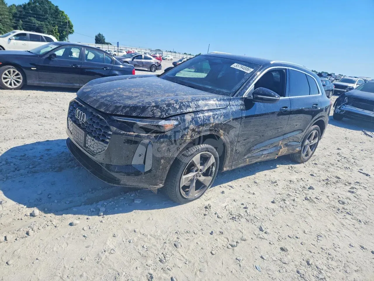 Audi Q5 2.0L 4 2025